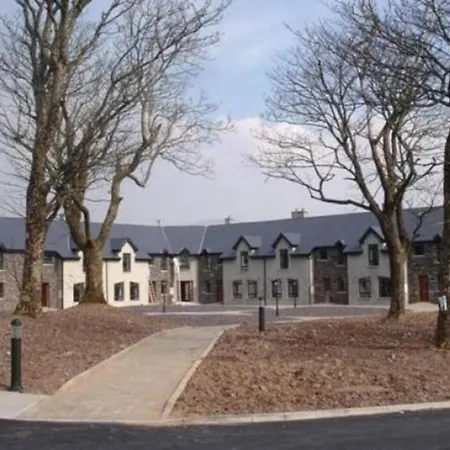 Сasa de vacaciones House 4 Dingle Manor, Stunning 3-bed House *